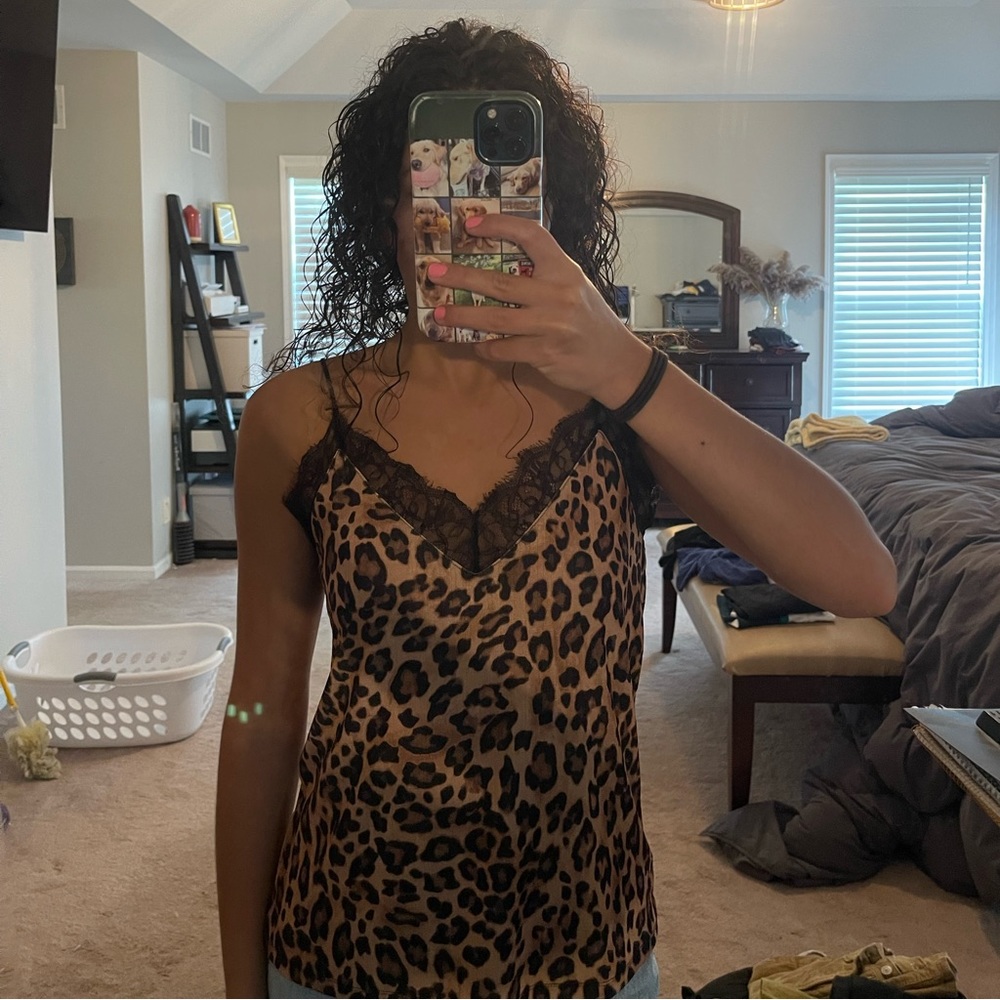 H&M cheetah print top with lace detailing